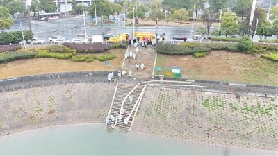 Bomba submergible per al control d'inundacions